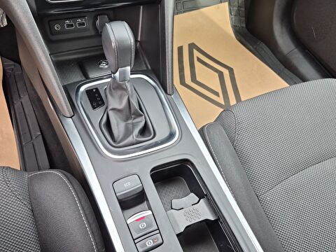 renault, megane, sedan 1.3 tce touch edc, otomatik, benzin 2.el otomobil | renew 19