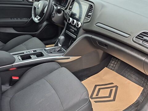 renault, megane, sedan 1.3 tce touch edc, otomatik, benzin 2.el otomobil | renew 27