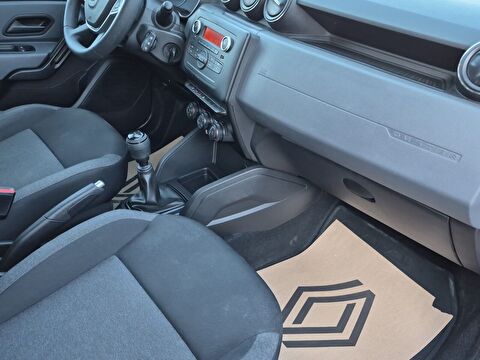 dacia, duster, 1.0 turbo comfort 4x2, manuel, benzin 2.el otomobil | renew 23