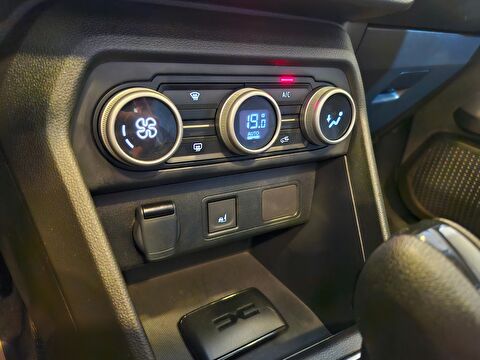 dacia, sandero, hatchback 1.0 tce stepway extreme cvt, otomatik, benzin 2.el otomobil | renew 17