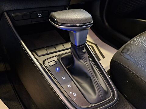 hyundai, i20, hatchback 1.4 mpı jump otomatik, otomatik, benzin 2.el otomobil | renew 18