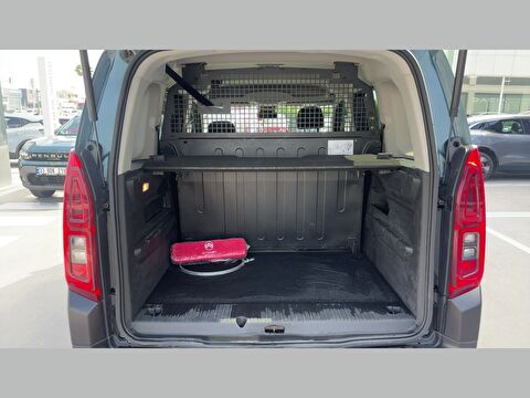 citroen, berlingo, 1.5 bluehdı shine	s&s eat8, otomatik, dizel 2.el otomobil | renew 14