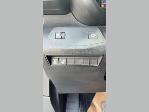 citroen, berlingo, 1.5 bluehdı shine	s&s eat8, otomatik, dizel 2.el otomobil | renew 13