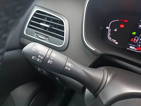 renault, megane, sedan 1.3 tce joy comfort edc, otomatik, benzin 2.el otomobil | renew 18