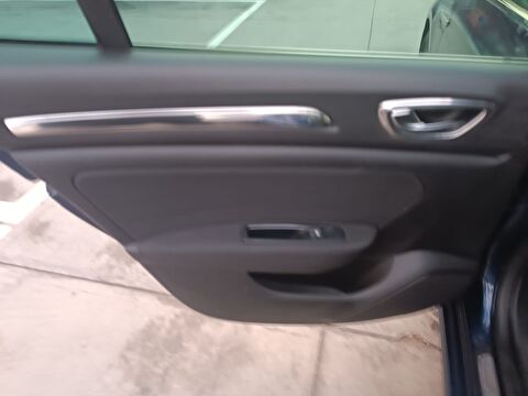 renault, megane, sedan 1.3 tce joy edc, otomatik, benzin 2.el otomobil | renew 17