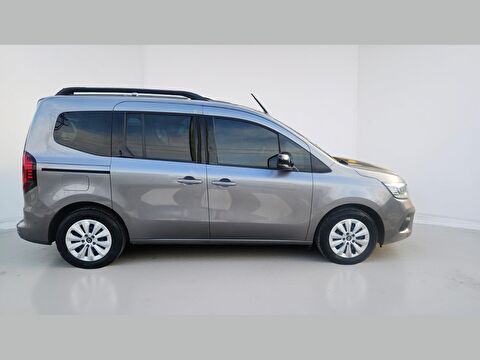 renault, kangoo multix, combi 1.5 blue dcı ıconic edc, otomatik, dizel 2.el otomobil | renew 7