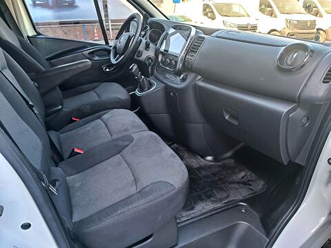 renault, trafic, multix 2.0 dcı 6m3 grand confort, manuel, dizel 2.el otomobil | renew 13