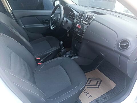 renault, symbol, sedan 0.9 tce joy, manuel, benzin 2.el otomobil | renew 13