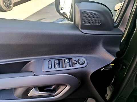 citroen, berlingo, kombi 1.5 bluehdı shine eat8, otomatik, dizel 2.el otomobil | renew 15