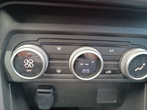 dacia, sandero, hatchback 1.0 tce stepway expression otomatik, otomatik, benzin 2.el otomobil | renew 19