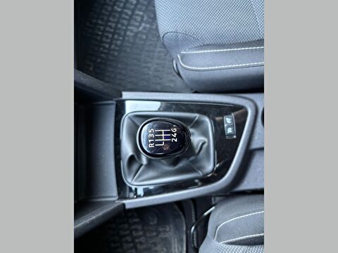 renault, megane, sedan 1.3 tce joy edc, otomatik, benzin 2.el otomobil | renew 17