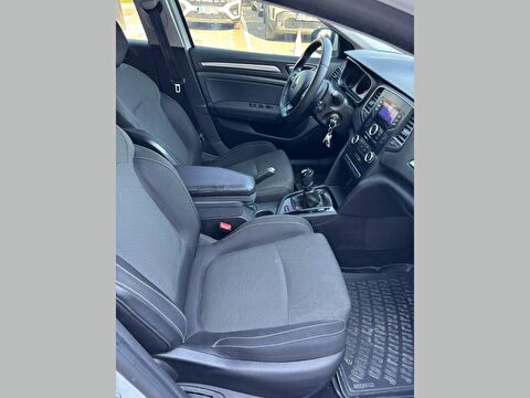 renault, megane, sedan 1.3 tce joy edc, otomatik, benzin 2.el otomobil | renew 13