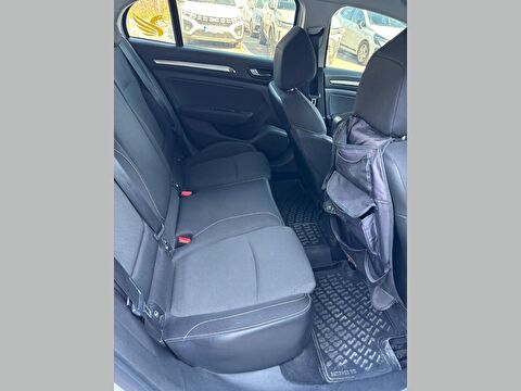 renault, megane, sedan 1.3 tce joy edc, otomatik, benzin 2.el otomobil | renew 12