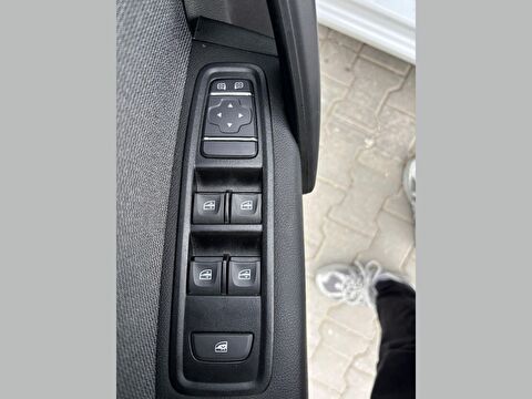 renault, kangoo multix, 1.5 bluedci techno, manuel, dizel 2.el otomobil | renew 21