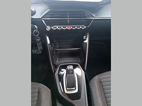 peugeot, 208, hatchback 1.2 puretech prime eat8, otomatik, benzin 2.el otomobil | renew 25