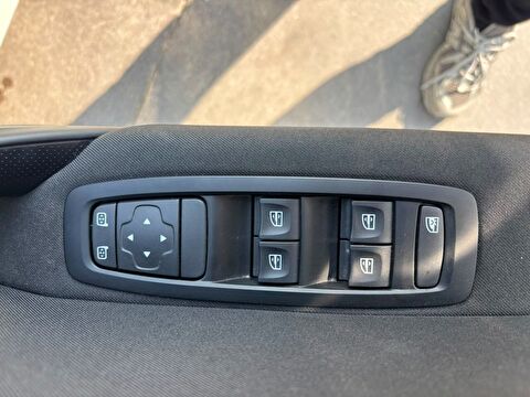 renault, megane, sedan 1.3 tce touch edc, otomatik, benzin 2.el otomobil | renew 17