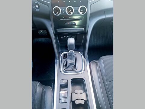 renault, megane, sedan 1.5 blue dcı ıcon edc, otomatik, dizel 2.el otomobil | renew 25