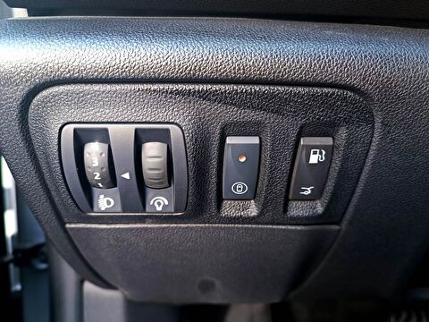 renault, megane, sedan 1.5 blue dcı ıcon edc, otomatik, dizel 2.el otomobil | renew 19