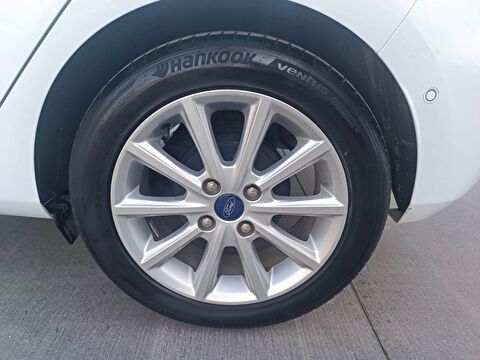 ford, fiesta, hatchback 1.0 ecoboost titanium powershift, otomatik, benzin 2.el otomobil | renew 10