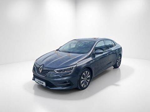 Sedan 1.5 Blue DCI Icon EDC, 2. el otomobil | renew