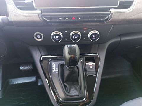 renault, kangoo multix, combi 1.3 tce ıconic edc, otomatik, benzin 2.el otomobil | renew 27
