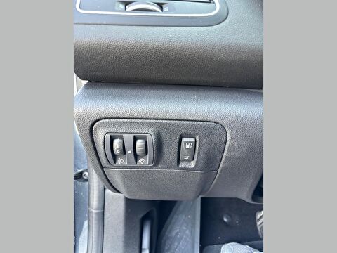 renault, megane, sedan 1.3 tce joy comfort edc, otomatik, benzin 2.el otomobil | renew 11