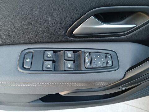 dacia, duster, 1.3 turbo extreme 4x2 edc, otomatik, benzin 2.el otomobil | renew 18