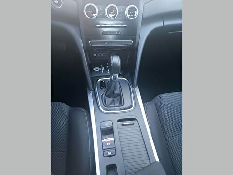 renault, megane, sedan 1.3 tce touch edc, otomatik, benzin 2.el otomobil | renew 22