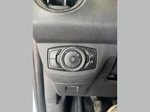 ford, tourneo courier, 1.5 tdcı titanium, manuel, dizel 2.el otomobil | renew 23