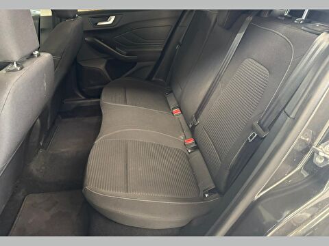 ford, focus, sedan 1.5 tdcı ecoblue yeni titanium stil otomatik, otomatik, dizel 2.el otomobil | renew 15