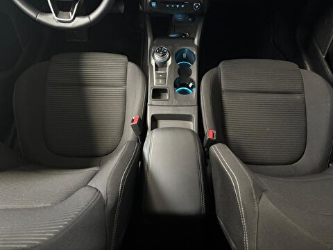 ford, focus, sedan 1.5 tdcı ecoblue yeni titanium stil otomatik, otomatik, dizel 2.el otomobil | renew 19