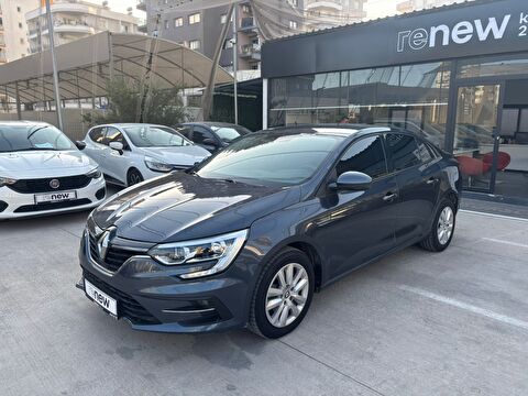 Sedan 1.3 TCe Joy, 2. el otomobil | renew