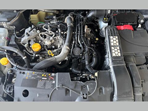 renault, megane, sedan 1.3 tce touch edc, otomatik, benzin 2.el otomobil | renew 21