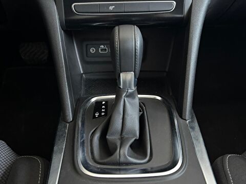 renault, megane, sedan 1.3 tce touch edc, otomatik, benzin 2.el otomobil | renew 17