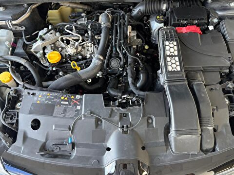 renault, megane, sedan 1.3 tce touch edc, otomatik, benzin 2.el otomobil | renew 21