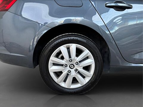 renault, megane, sedan 1.3 tce touch edc, otomatik, benzin 2.el otomobil | renew 7