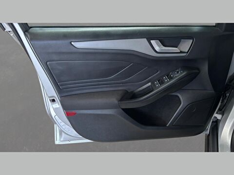 ford, focus, sedan 1.5 tdcı ecoblue trend x otomatik, otomatik, dizel 2.el otomobil | renew 25