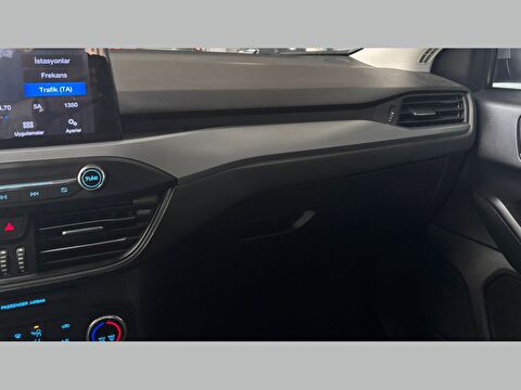 ford, focus, sedan 1.5 tdcı ecoblue trend x otomatik, otomatik, dizel 2.el otomobil | renew 26