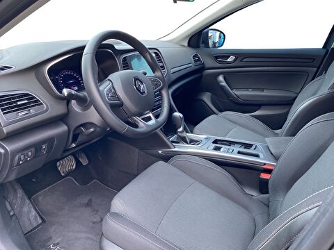 renault, megane, sedan 1.3 tce touch edc, otomatik, benzin 2.el otomobil | renew 10