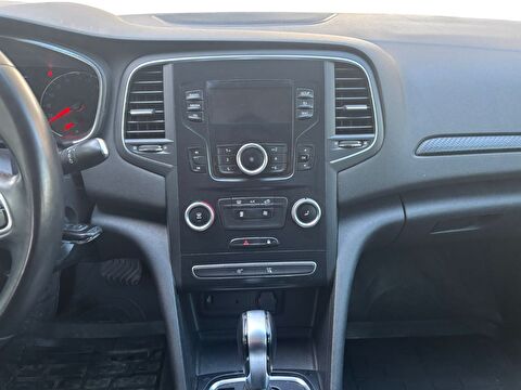 renault, megane, sedan 1.3 tce joy edc, otomatik, benzin 2.el otomobil | renew 13