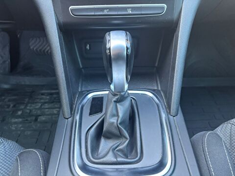 renault, megane, sedan 1.3 tce joy edc, otomatik, benzin 2.el otomobil | renew 17