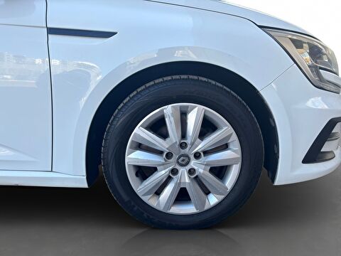 renault, megane, sedan 1.3 tce joy edc, otomatik, benzin 2.el otomobil | renew 9