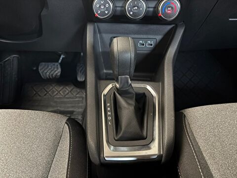 renault, clio, hatchback 1.0 tce evolution x-tronic, otomatik, benzin 2.el otomobil | renew 17