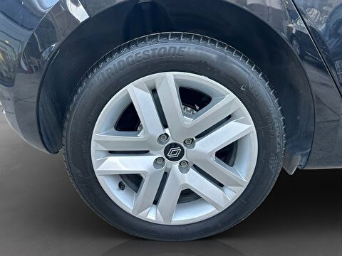 renault, clio, hatchback 1.0 tce evolution x-tronic, otomatik, benzin 2.el otomobil | renew 8