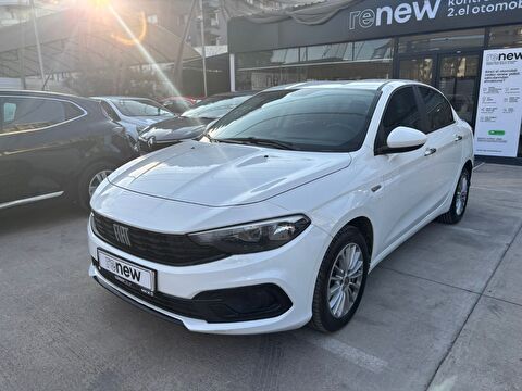 Sedan 1.6 MultiJet Easy DCT, 2. el otomobil | renew