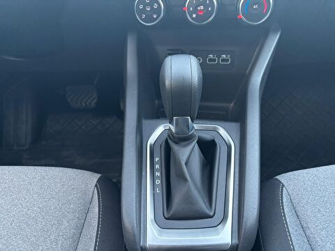 renault, clio, hatchback 1.0 tce evolution x-tronic, otomatik, benzin 2.el otomobil | renew 17