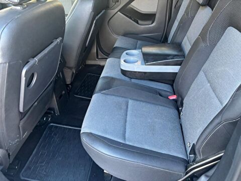 renault, kangoo multix, combi 1.3 tce ıconic edc, otomatik, benzin 2.el otomobil | renew 15