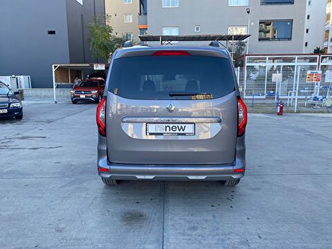 renault, kangoo multix, combi 1.3 tce ıconic edc, otomatik, benzin 2.el otomobil | renew 4