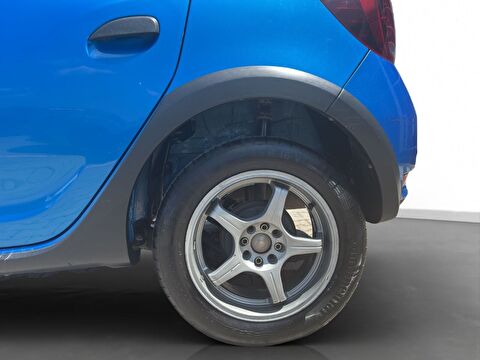 dacia, sandero, hatchback 0.9 tce stepway, manuel, benzin 2.el otomobil | renew 6