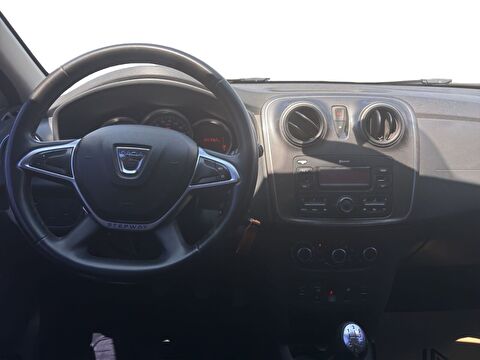 dacia, sandero, hatchback 0.9 tce stepway, manuel, benzin 2.el otomobil | renew 24